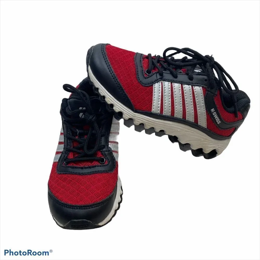 K-Swiss Boys Red and‎ Black Lace Up Sneakers 10.5